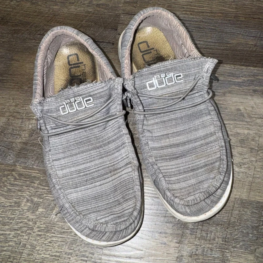 HEYDUDE Wally Youth 6 Linen Stone Gray Slip On Loafers Shoes EU 38